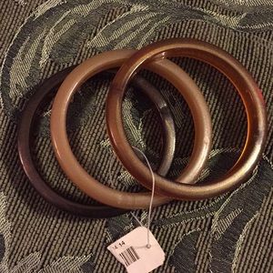 Set of 3 bangle brackets